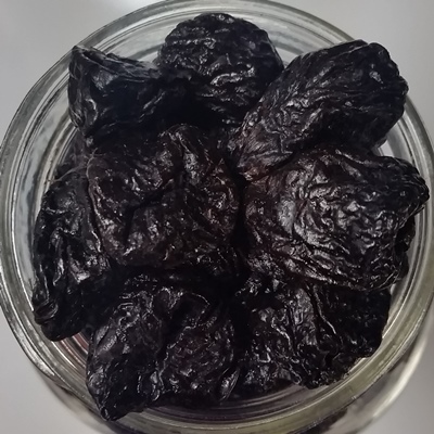 Pruneaux dénoyautés biologiques