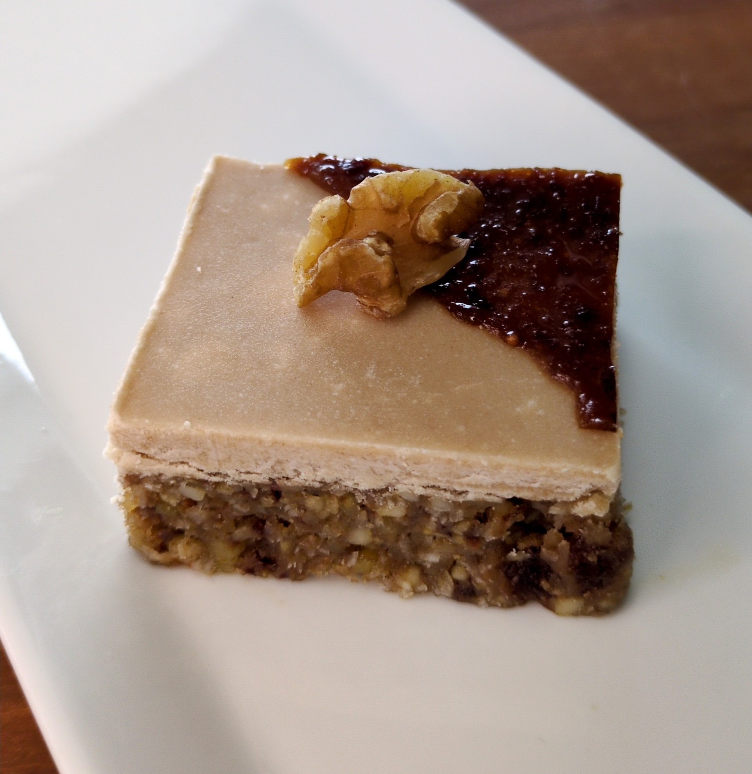 Blondie création végétalienne sucrée